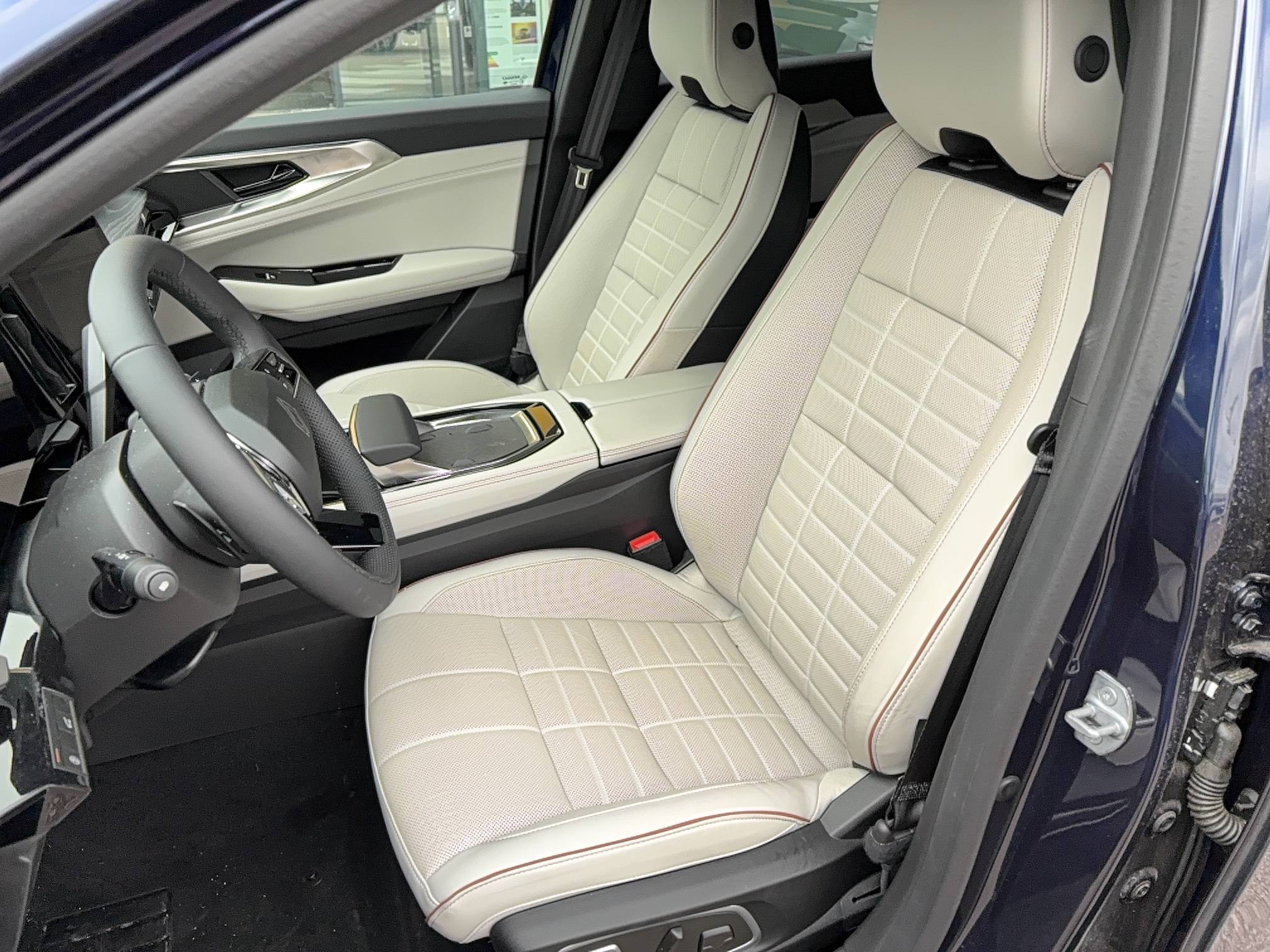 Vente en ligne Renault Espace Espace E-Tech full hybrid 200 GSR2 au prix de 35 491 €