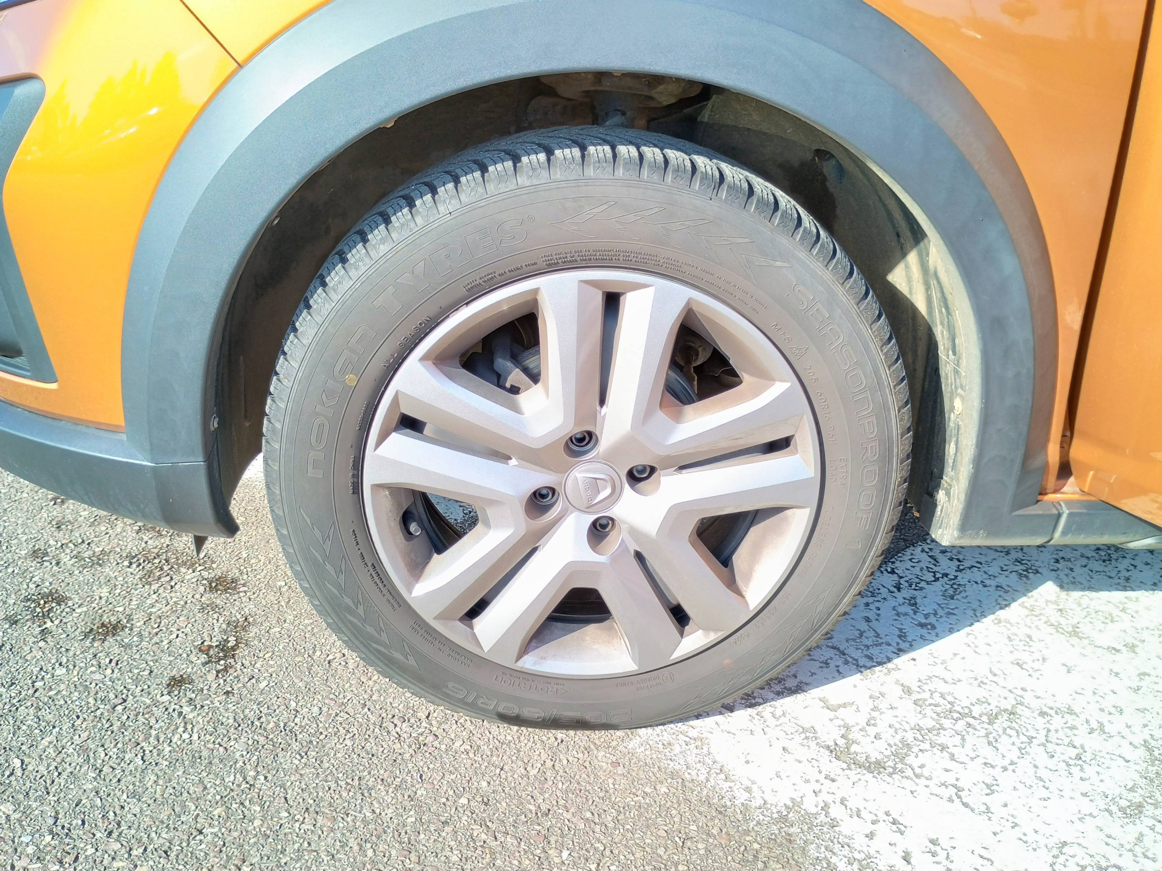 Vente en ligne Dacia Sandero  ECO-G 100 - 22 au prix de 12 990 €