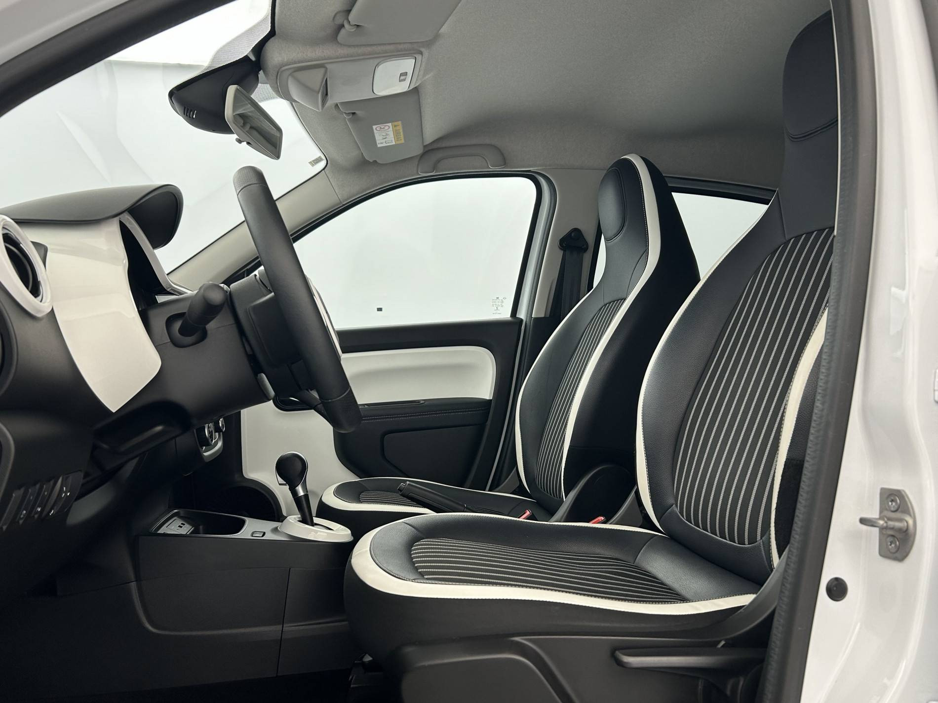 Vente en ligne Renault Twingo Electrique Twingo III Achat Intégral - 21 au prix de 10 791 €