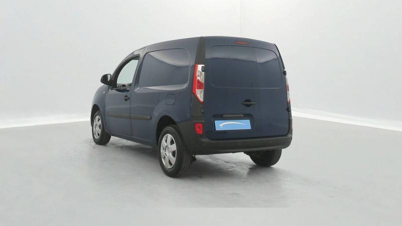 Vente en ligne Renault Kangoo Express  BLUE DCI 95 au prix de 12 972 €