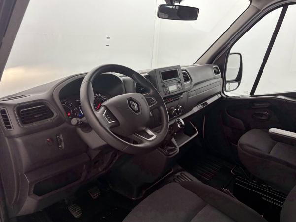 Vente en ligne Renault Master 3 Châssis Cabine MASTER CDC PROP RJ3500 L4 DCI 130 au prix de 27 257 €