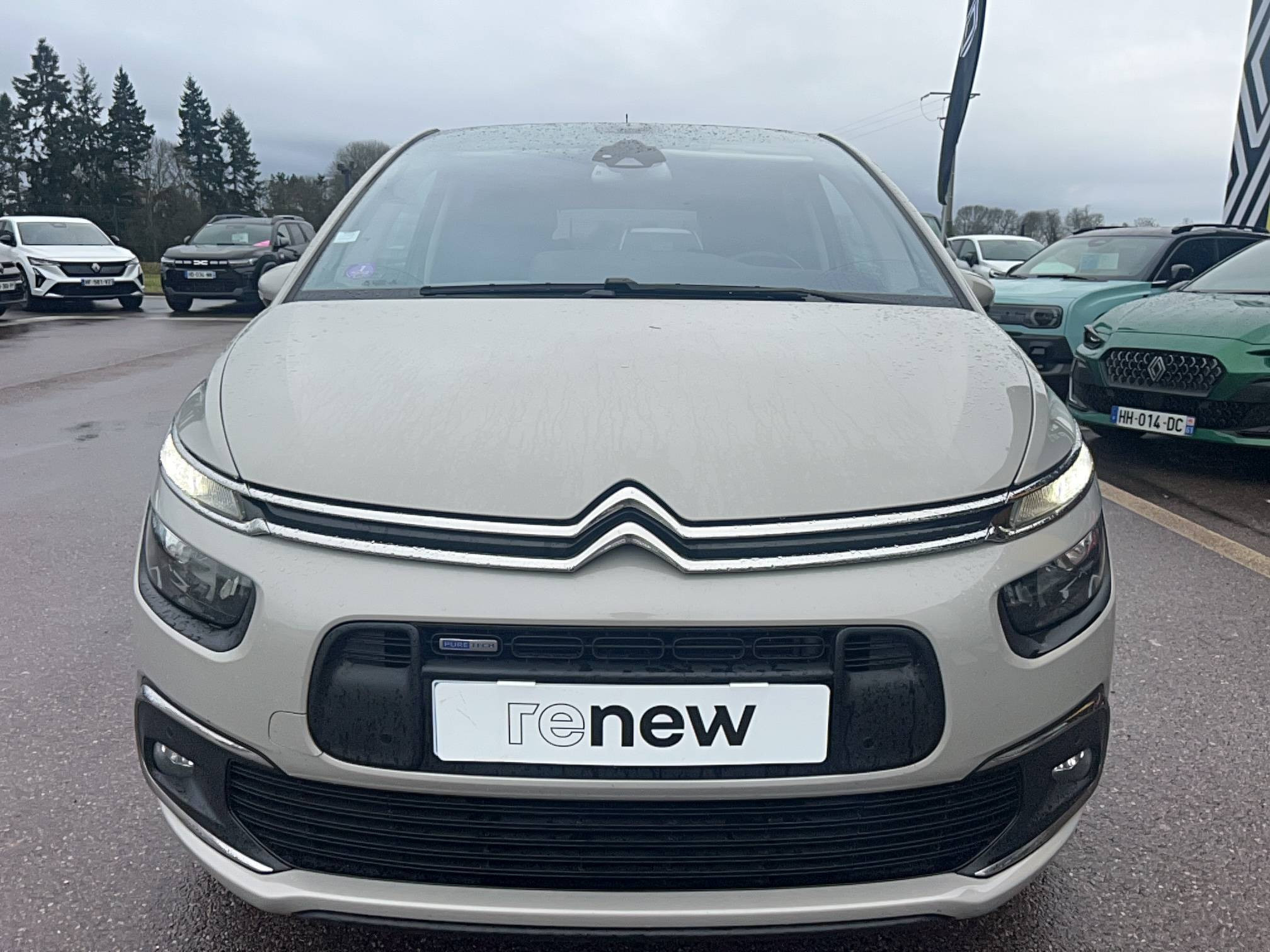 Vente en ligne Citroën C4 Picasso  PureTech 130 S&S au prix de 10 491 €