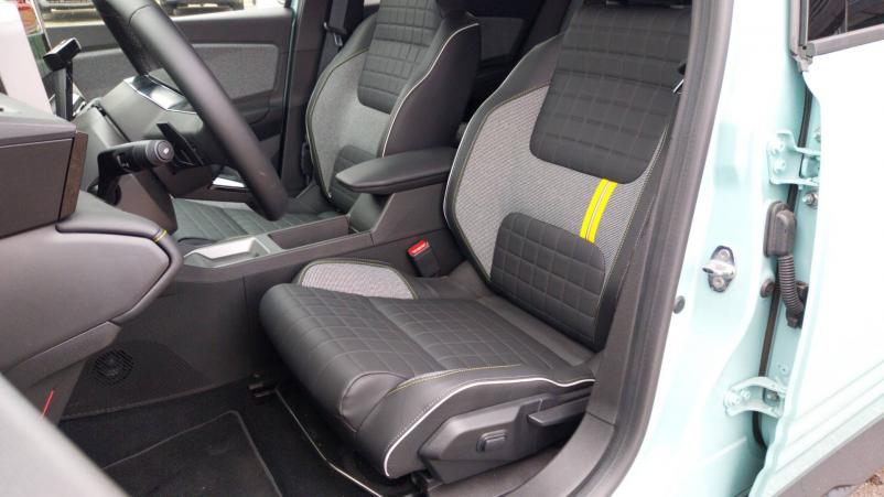 Vente en ligne Renault R4 E-Tech  150 ch autonomie confort au prix de 36 499 €