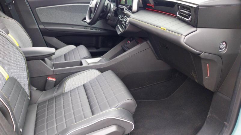 Vente en ligne Renault R4 E-Tech  150 ch autonomie confort au prix de 36 499 €