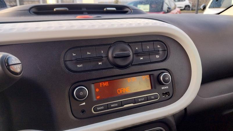 Vente en ligne Renault Twingo Electrique Twingo III E-Tech au prix de 10 991 €