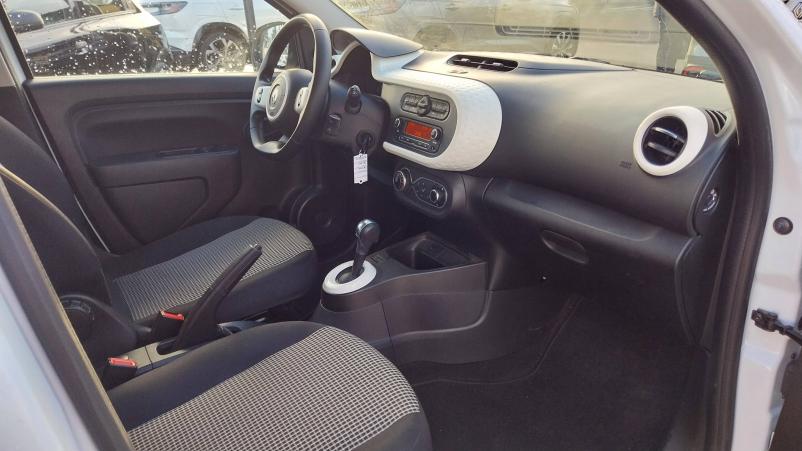Vente en ligne Renault Twingo Electrique Twingo III E-Tech au prix de 10 991 €