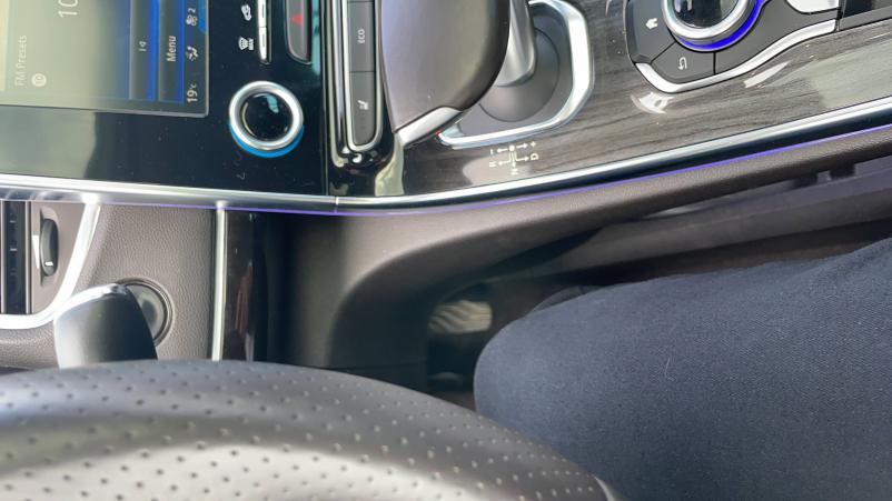 Vente en ligne Renault Espace 5 Espace dCi 160 Energy Twin Turbo au prix de 17 941 €