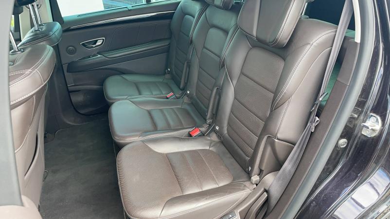 Vente en ligne Renault Espace 5 Espace dCi 160 Energy Twin Turbo au prix de 17 941 €