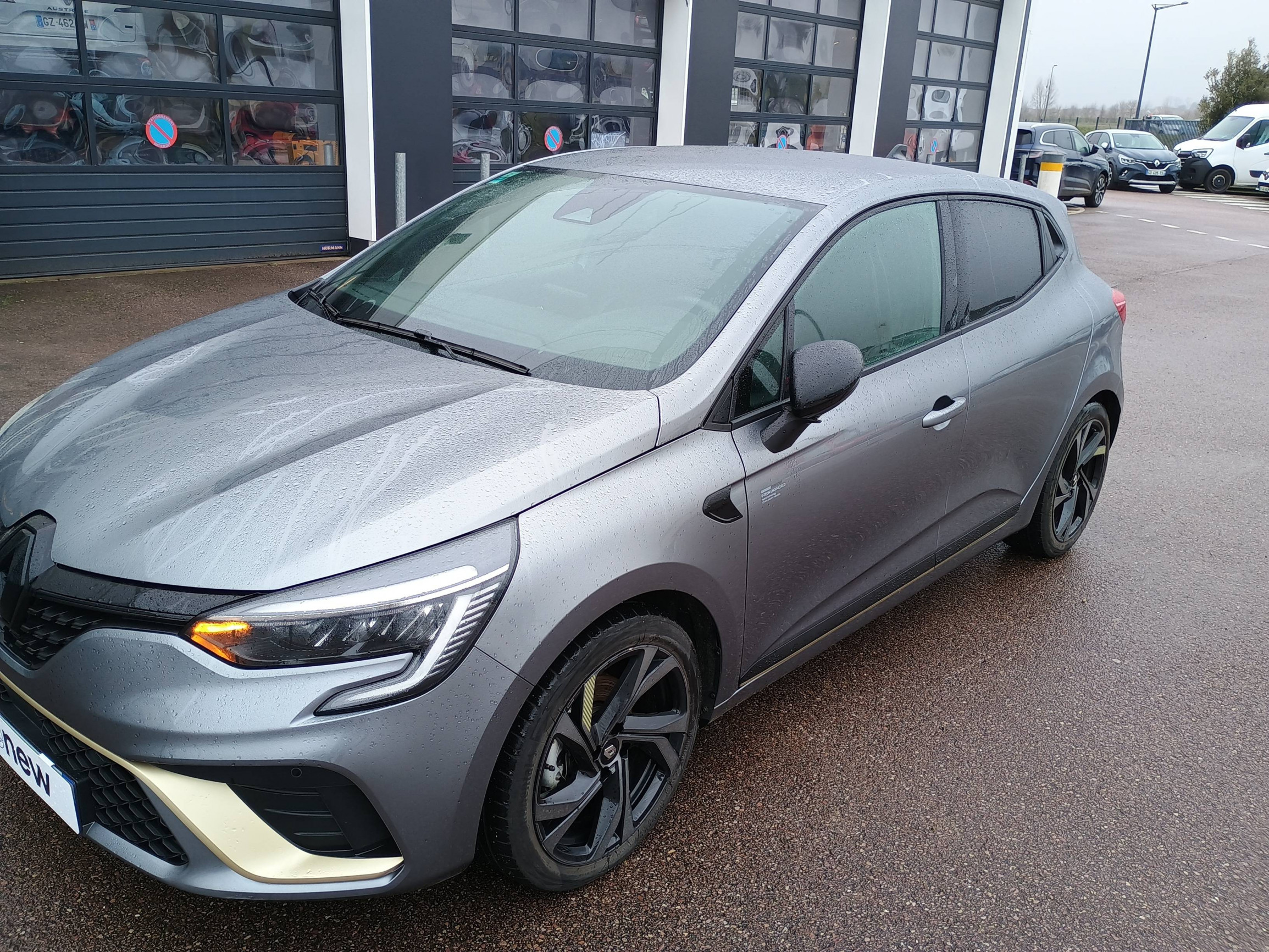 Renault Clio 5 Clio E-Tech hybride 145 occasion de 2023 en vente à Alençon