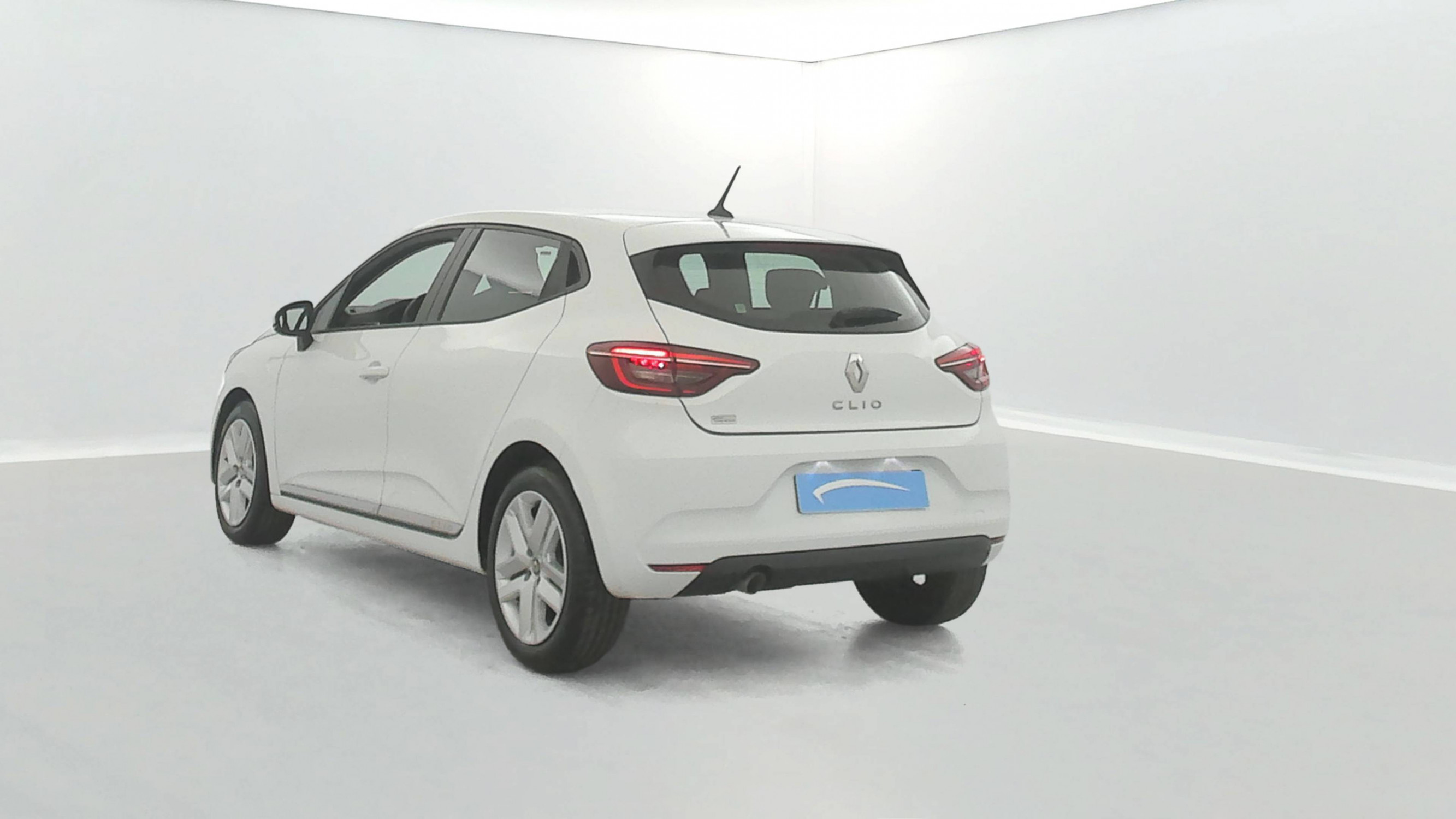 Vente en ligne Renault Clio 5 Clio SCe 65 - 21N au prix de 13 791 €