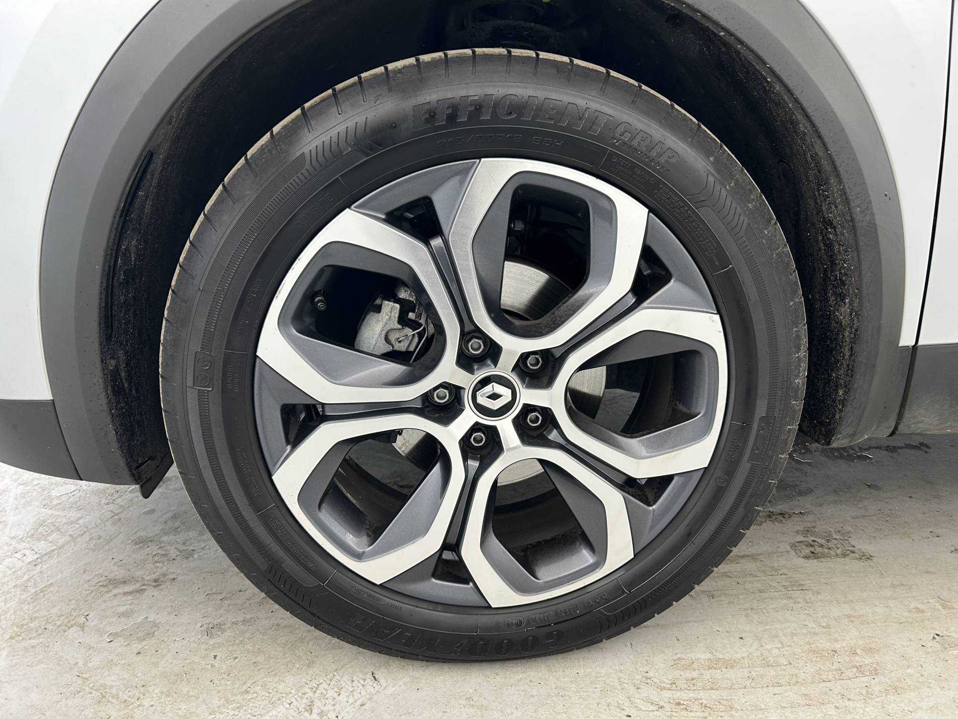 Vente en ligne Renault Captur  mild hybrid 160 EDC au prix de 22 991 €