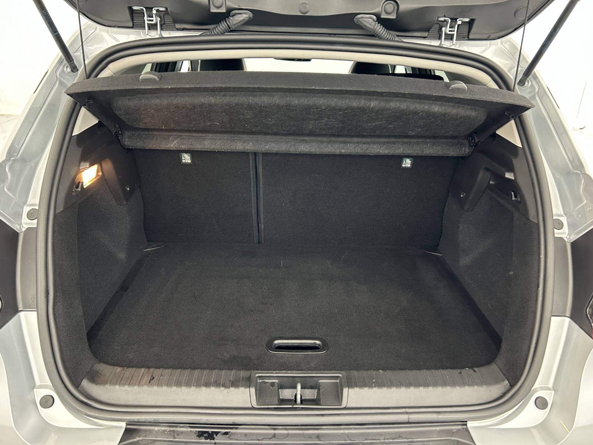 Vente en ligne Renault Captur  mild hybrid 160 EDC au prix de 22 991 €