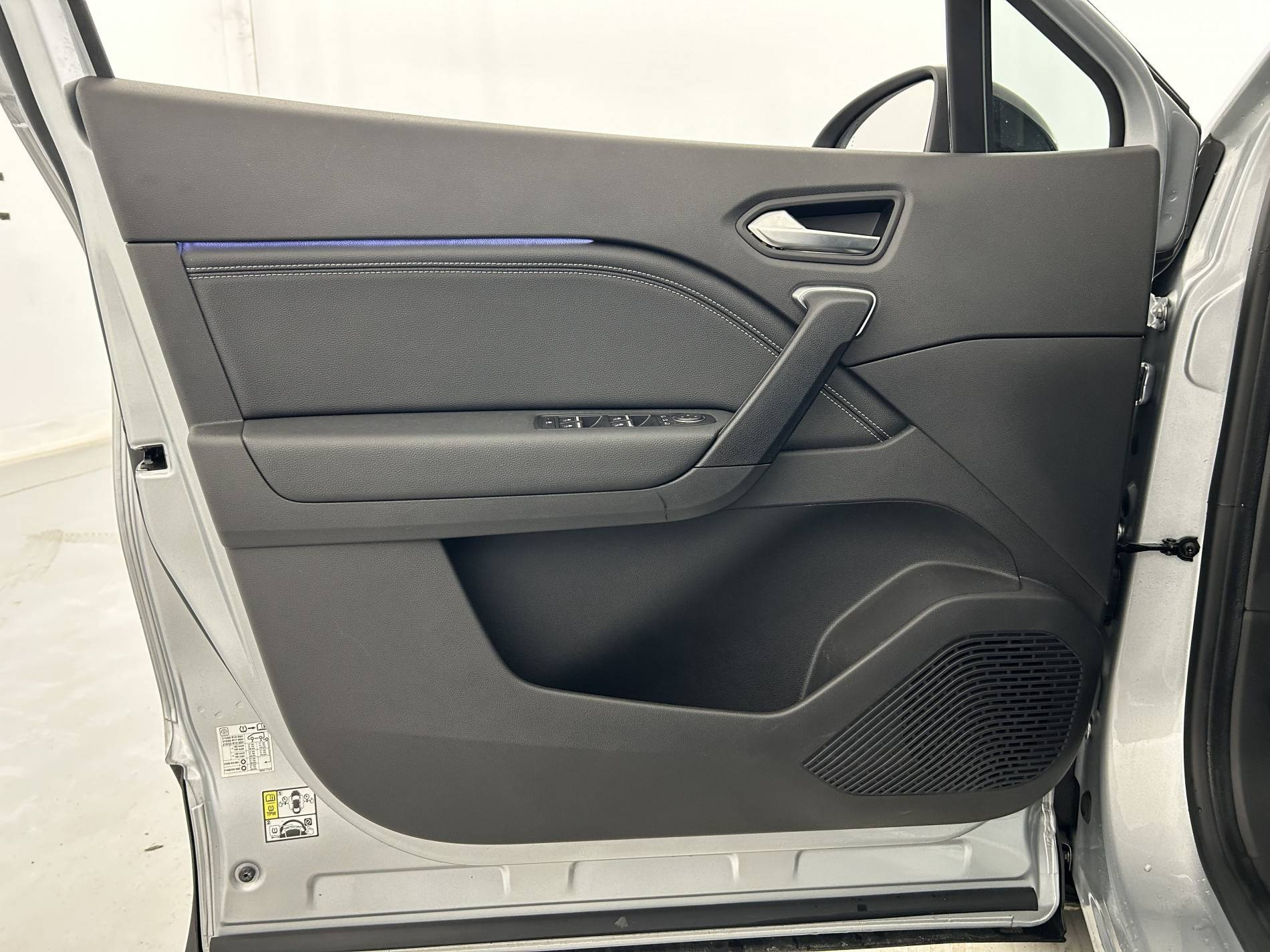 Vente en ligne Renault Captur  mild hybrid 160 EDC au prix de 22 991 €