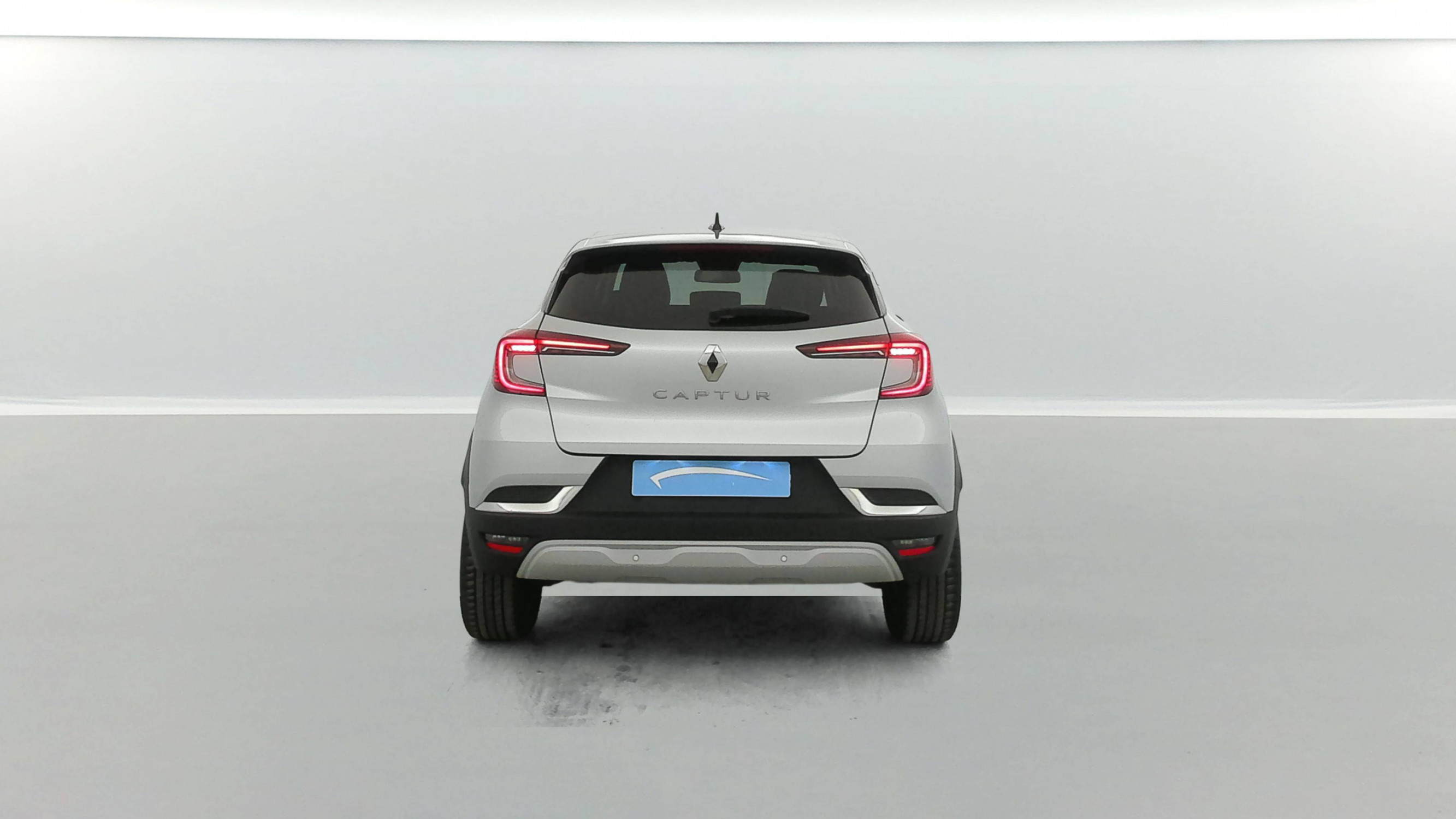 Vente en ligne Renault Captur  mild hybrid 160 EDC au prix de 22 991 €