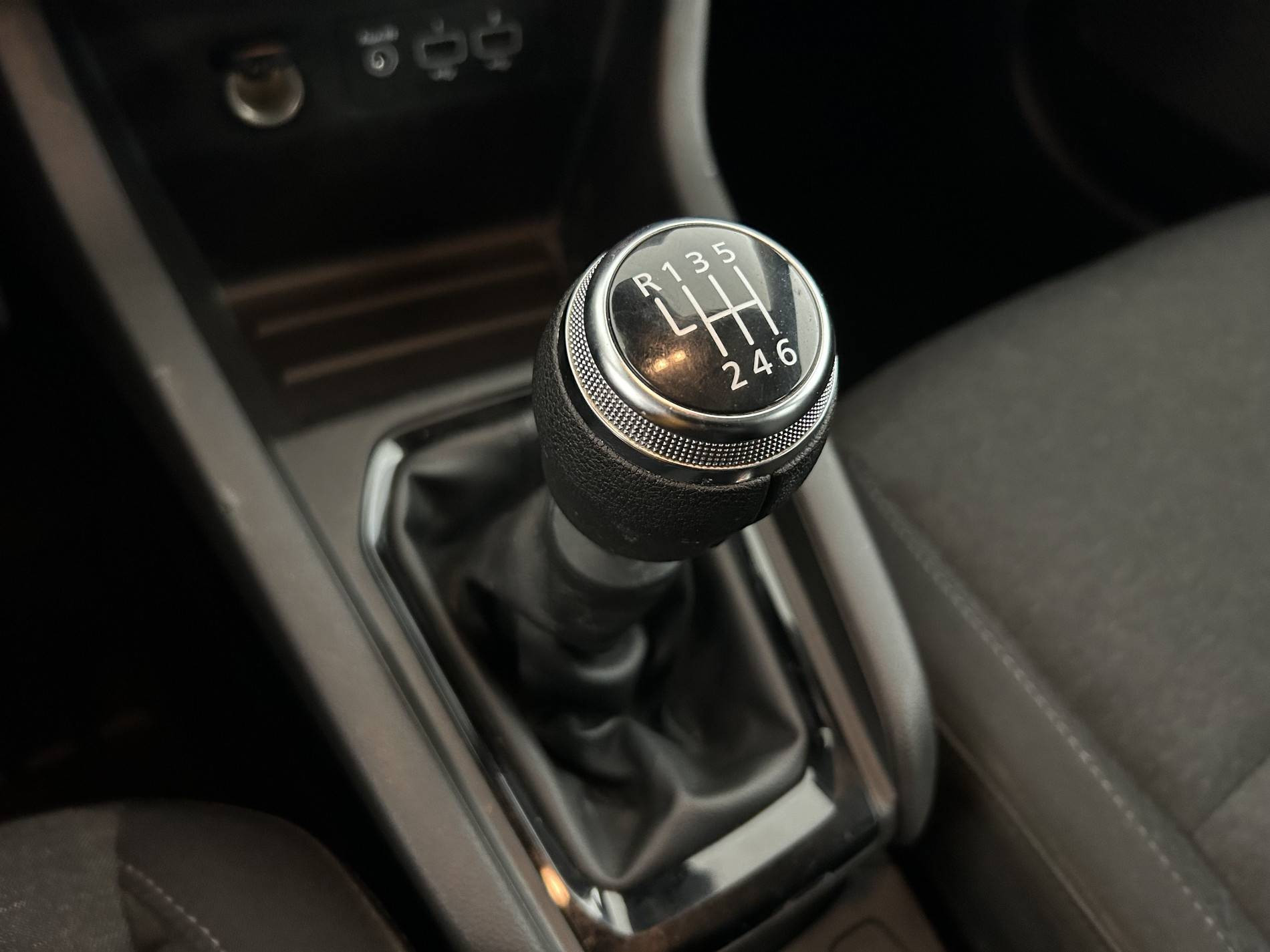 Vente en ligne Renault Clio 5 CLIO SOCIETE BLUE DCI 100 - 21N au prix de 10 991 €