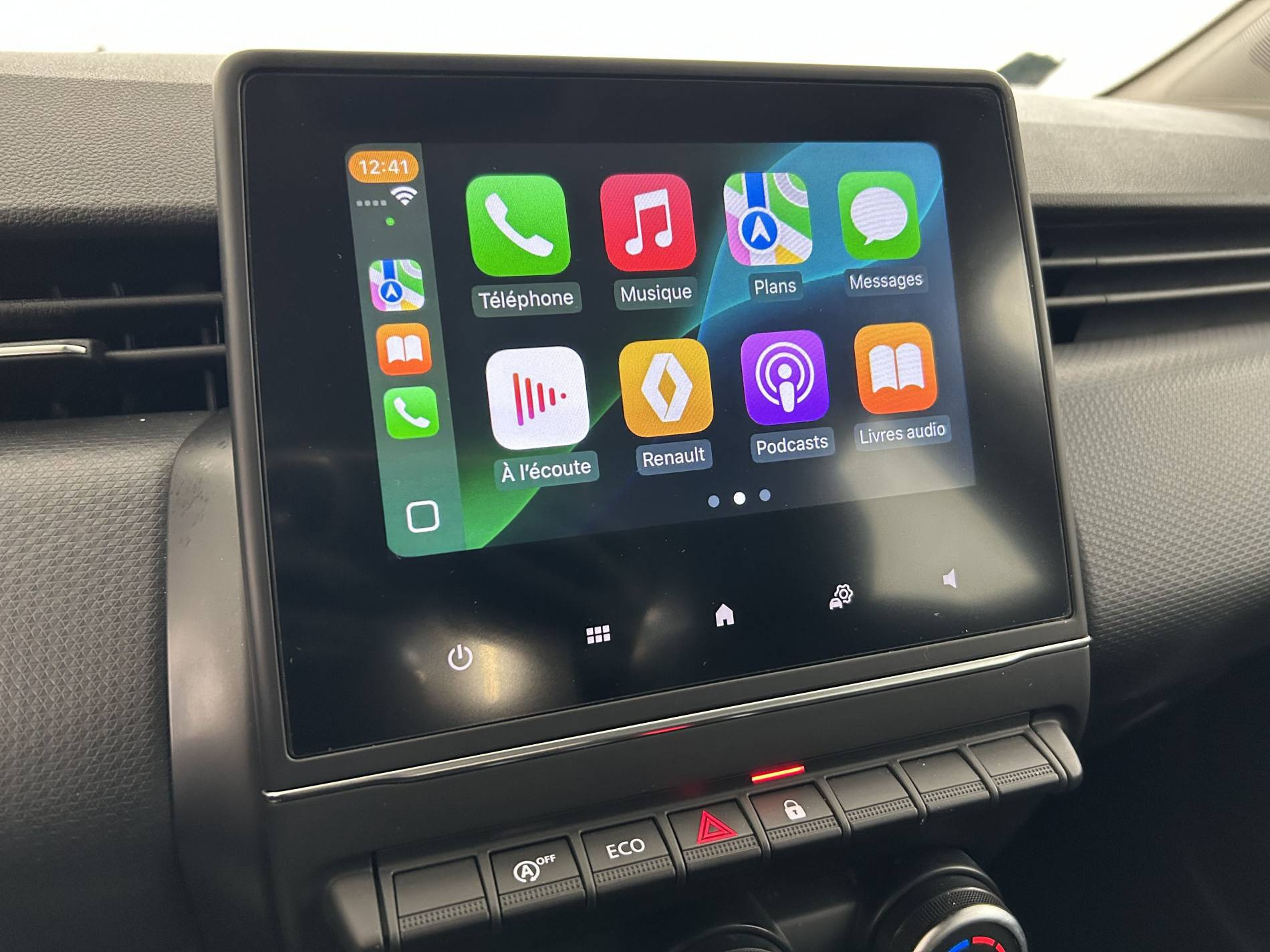 Vente en ligne Renault Clio 5 CLIO SOCIETE BLUE DCI 100 - 21N au prix de 10 991 €