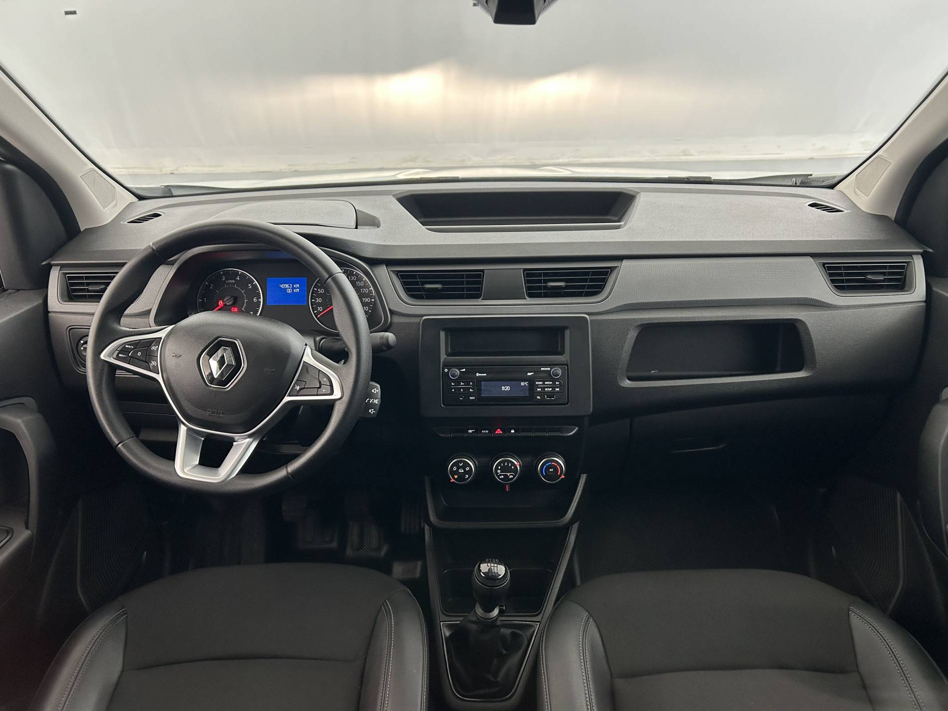 Vente en ligne Renault Express Van  BLUE DCI 95 - 22 au prix de 14 491 €