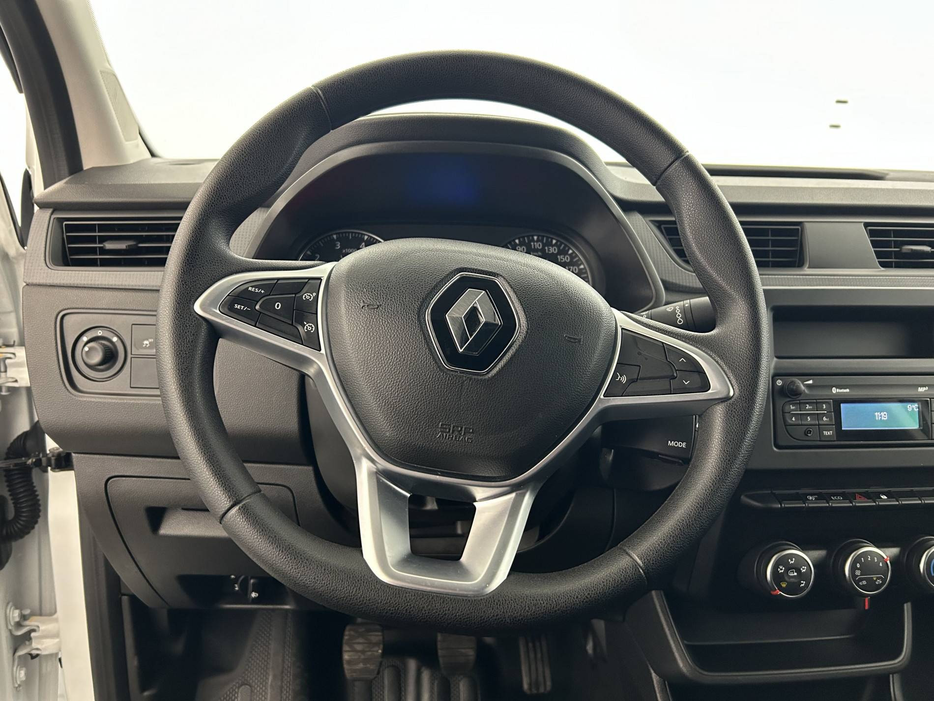 Vente en ligne Renault Express Van  BLUE DCI 95 - 22 au prix de 14 491 €