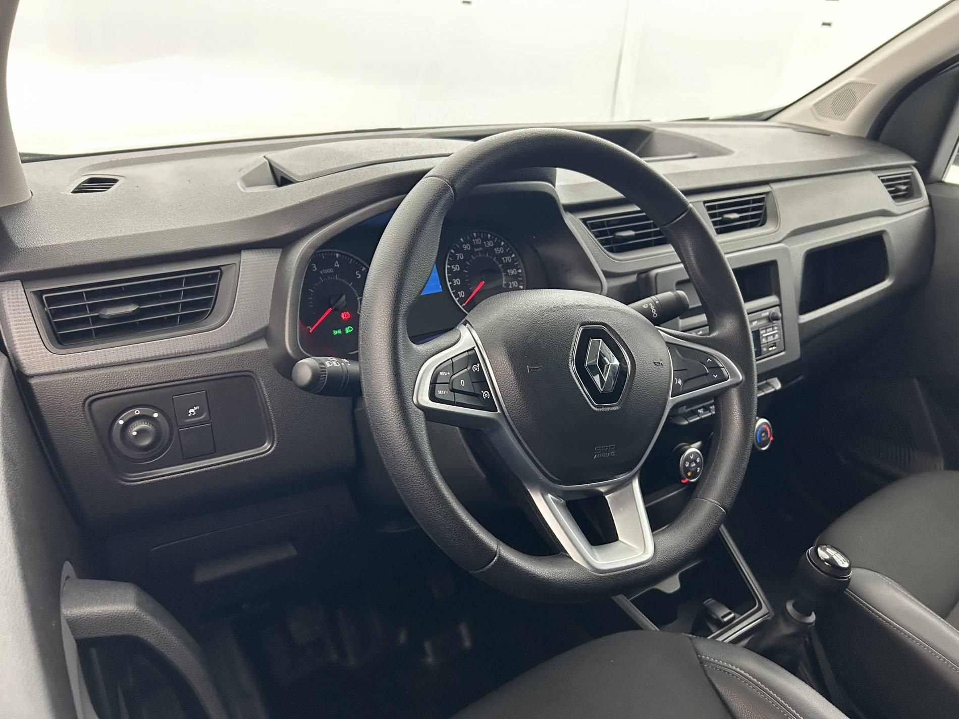 Vente en ligne Renault Express Van  BLUE DCI 95 - 22 au prix de 14 491 €