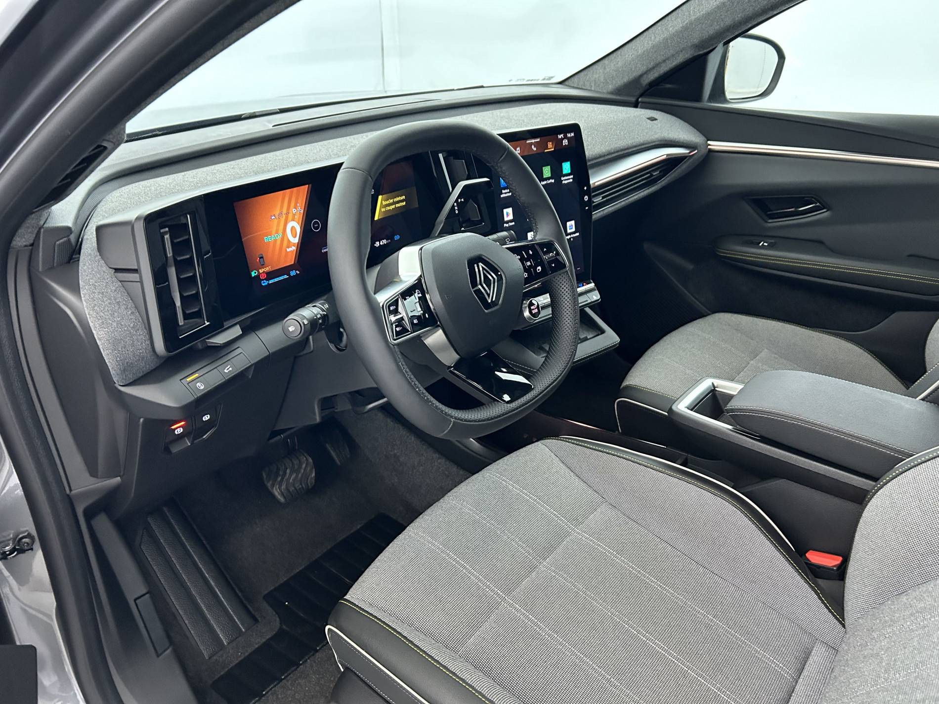 Vente en ligne Renault Scenic E-Tech  220 ch grande autonomie au prix de 36 991 €