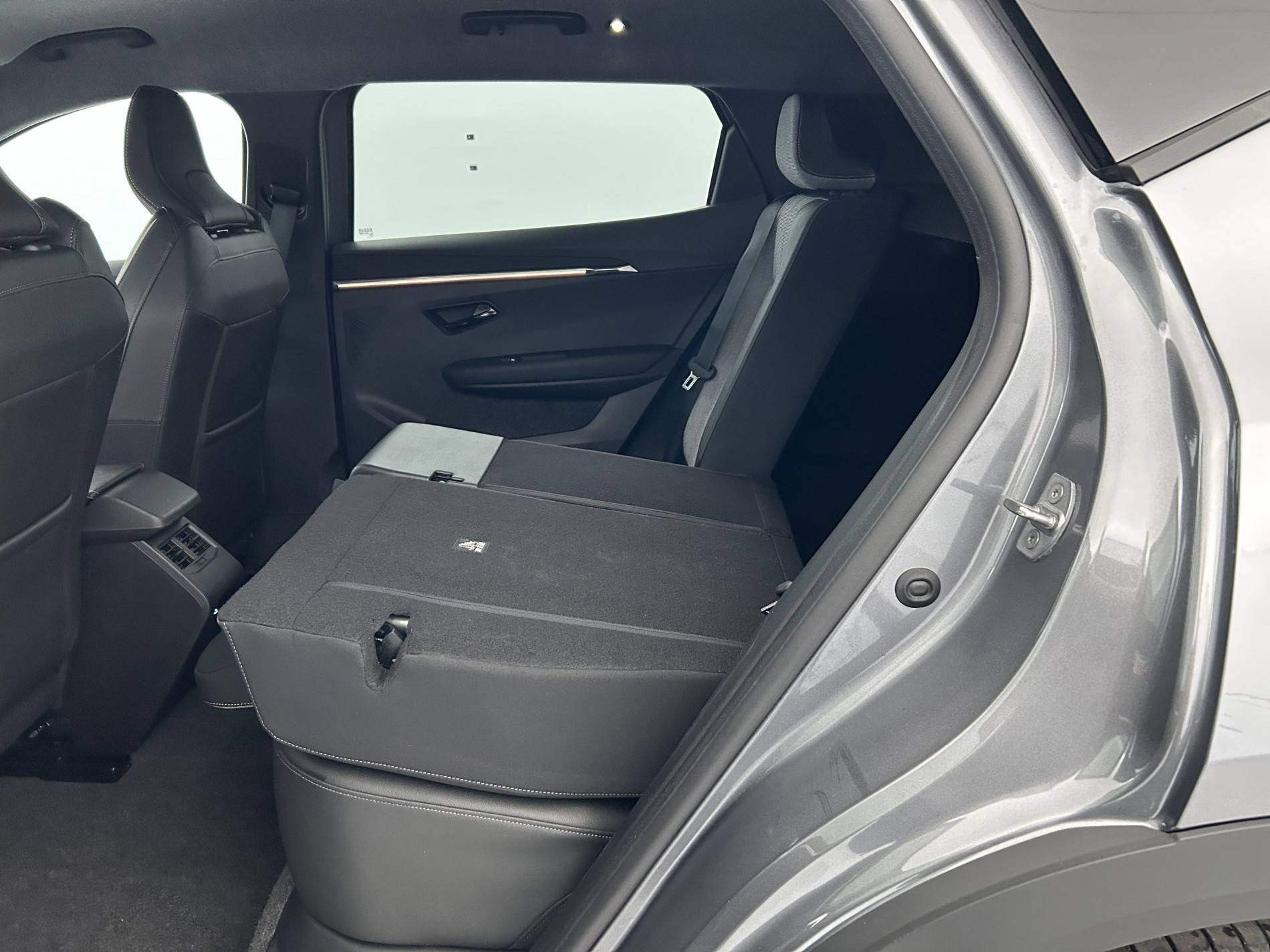 Vente en ligne Renault Scenic E-Tech  220 ch grande autonomie au prix de 36 991 €