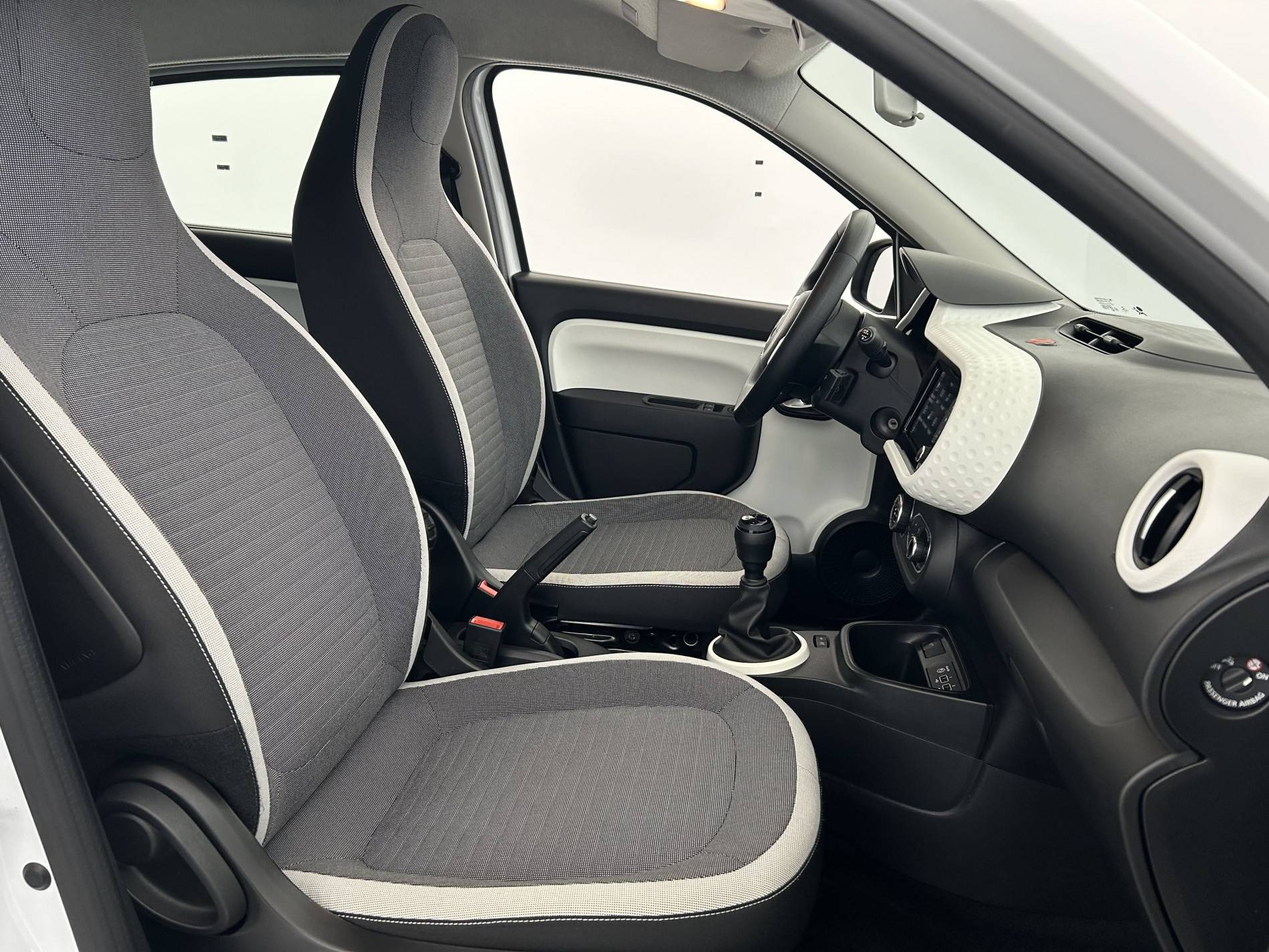 Vente en ligne Renault Twingo 3  SCe 65 au prix de 11 791 €