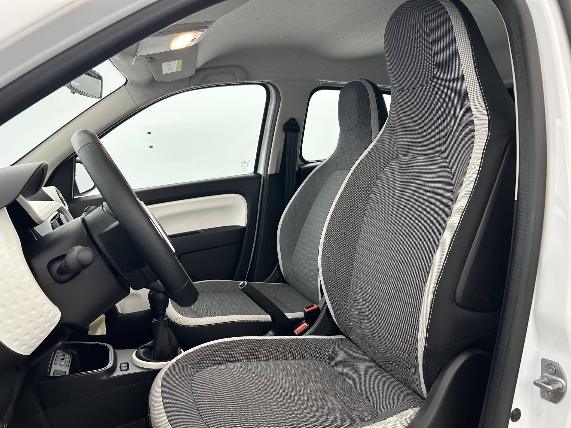 Vente en ligne Renault Twingo 3  SCe 65 au prix de 11 791 €