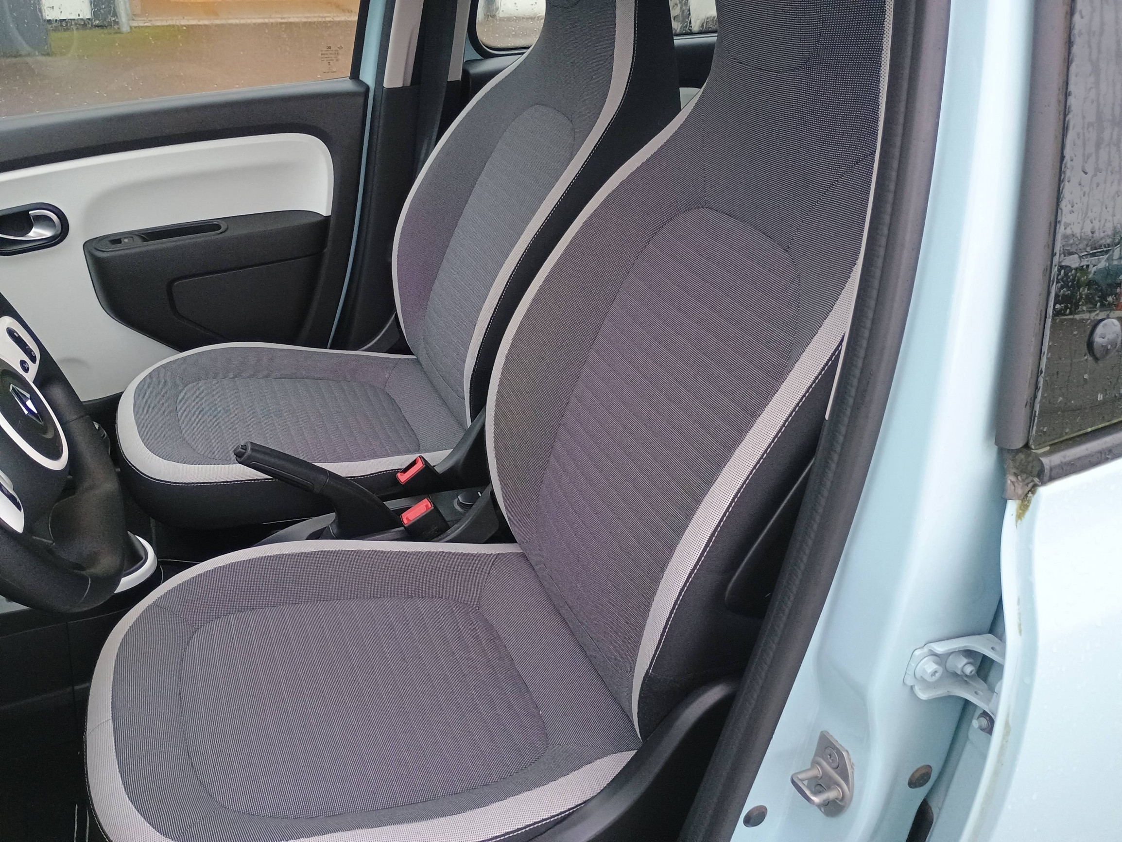 Vente en ligne Renault Twingo 3  SCe 65 au prix de 12 991 €