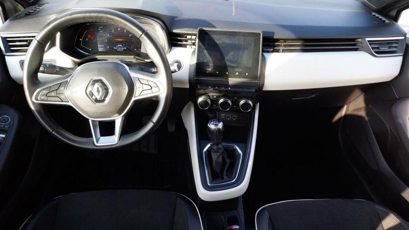 Vente en ligne Renault Clio 5 Clio TCe 90 - 21 au prix de 14 990 €