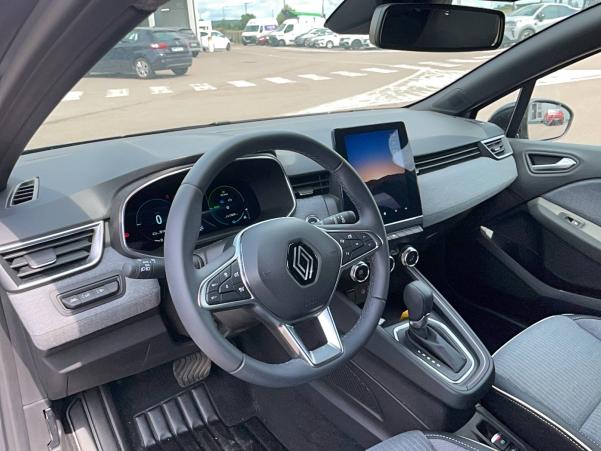 Vente en ligne Renault Clio 5 Clio E-Tech full hybrid 145 au prix de 21 441 €