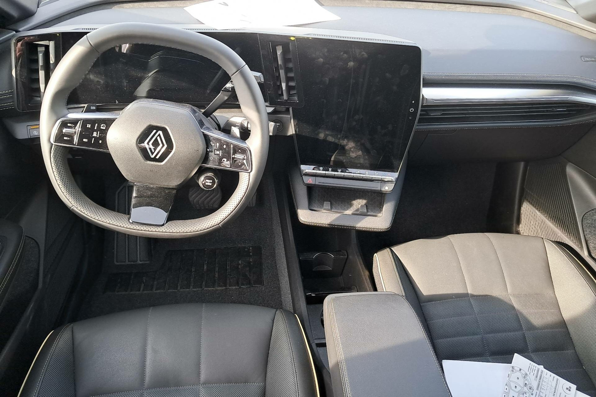 Vente en ligne Renault Megane E-Tech  220 ch autonomie confort GSR2 au prix de 32 912 €