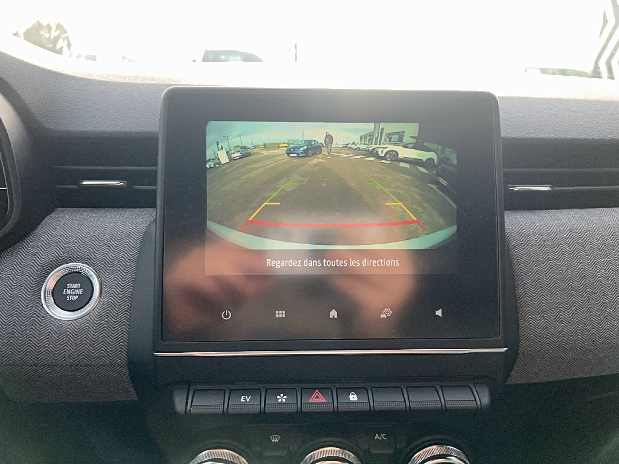 Vente en ligne Renault Clio 5 Clio E-Tech full hybrid 145 ch GSR2 au prix de 20 491 €