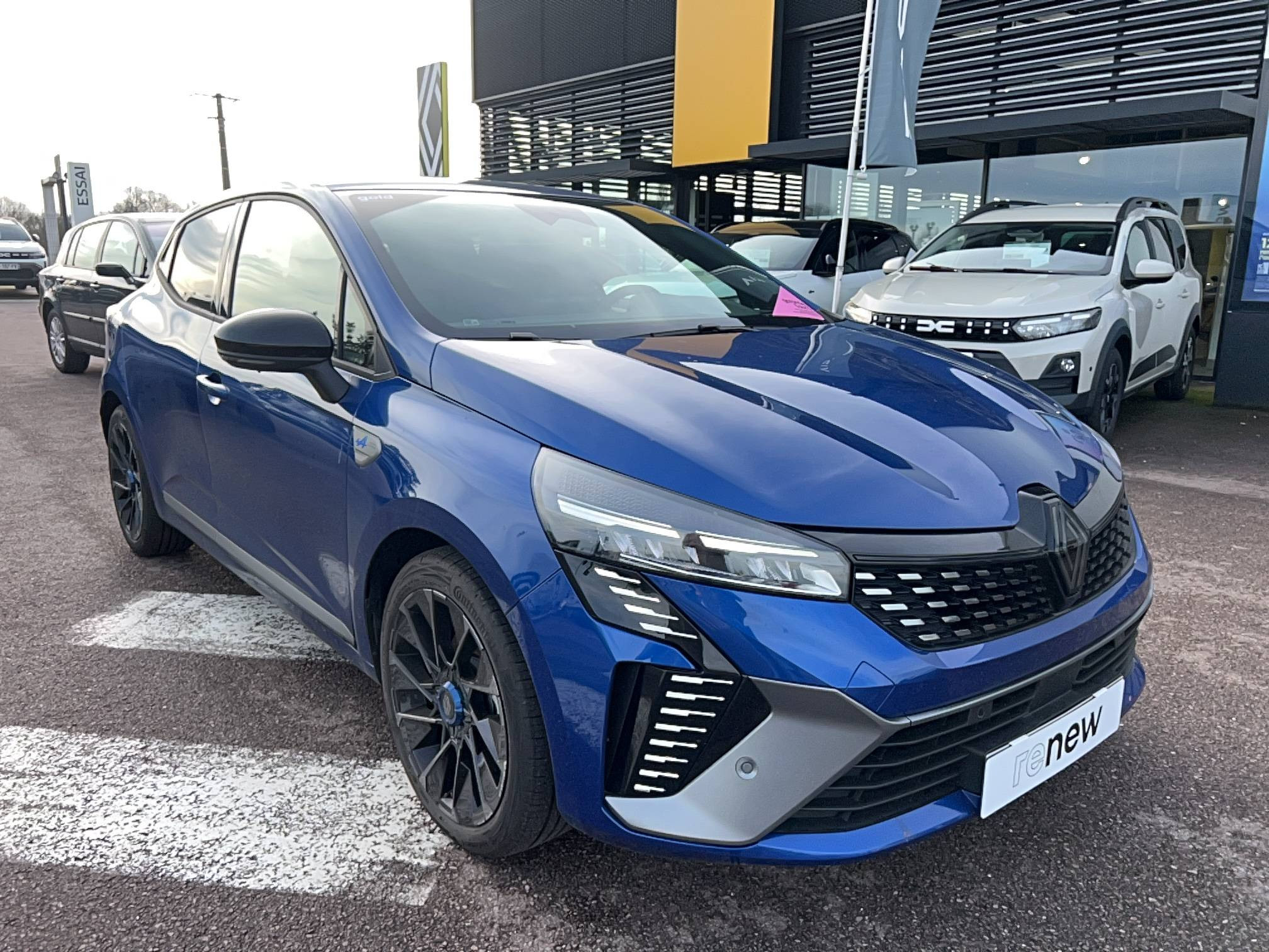 Vente en ligne Renault Clio 5 Clio E-Tech full hybrid 145 ch GSR2 au prix de 24 791 €