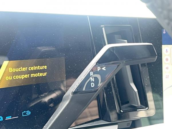 Vente en ligne Renault Espace Espace E-Tech full hybrid 200 GSR2 au prix de 42 399 €