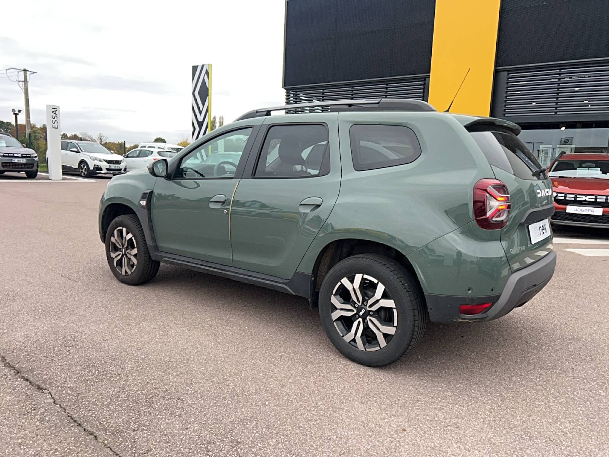 Vente en ligne Dacia Duster  ECO-G 100 4x2 au prix de 18 291 €