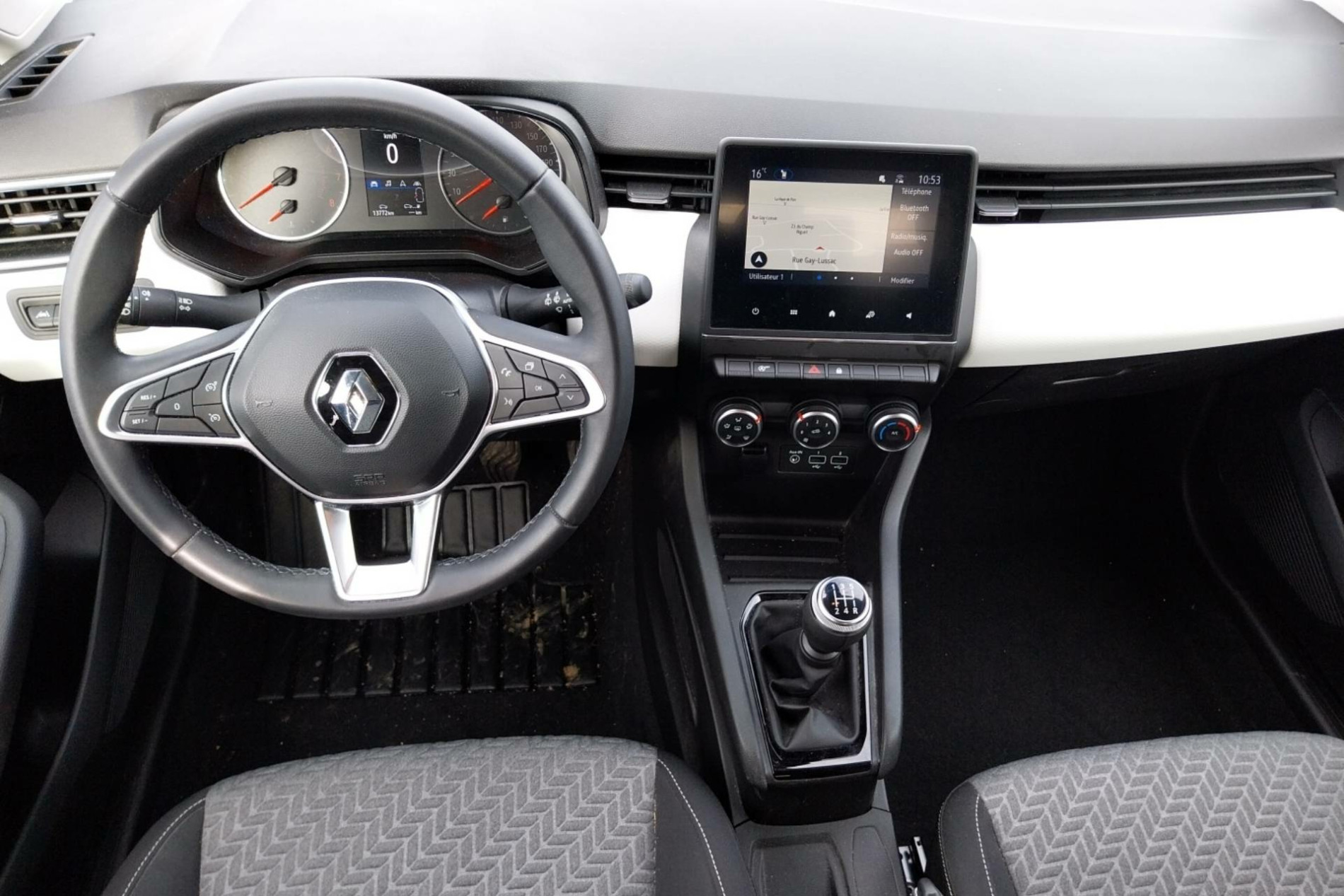 Vente en ligne Renault Clio 5 Clio SCe 65 au prix de 14 491 €