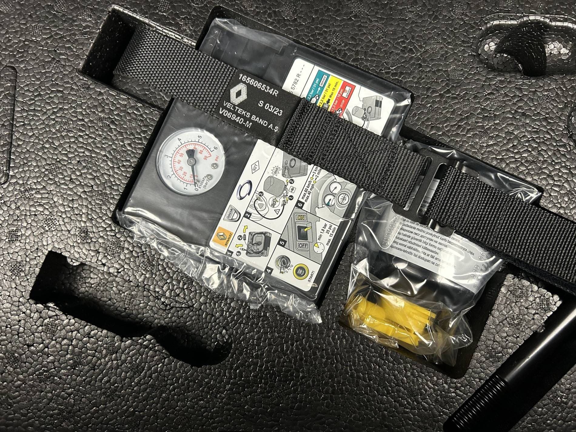 Vente en ligne Renault Clio 5 Clio E-Tech hybride 145 au prix de 20 491 €