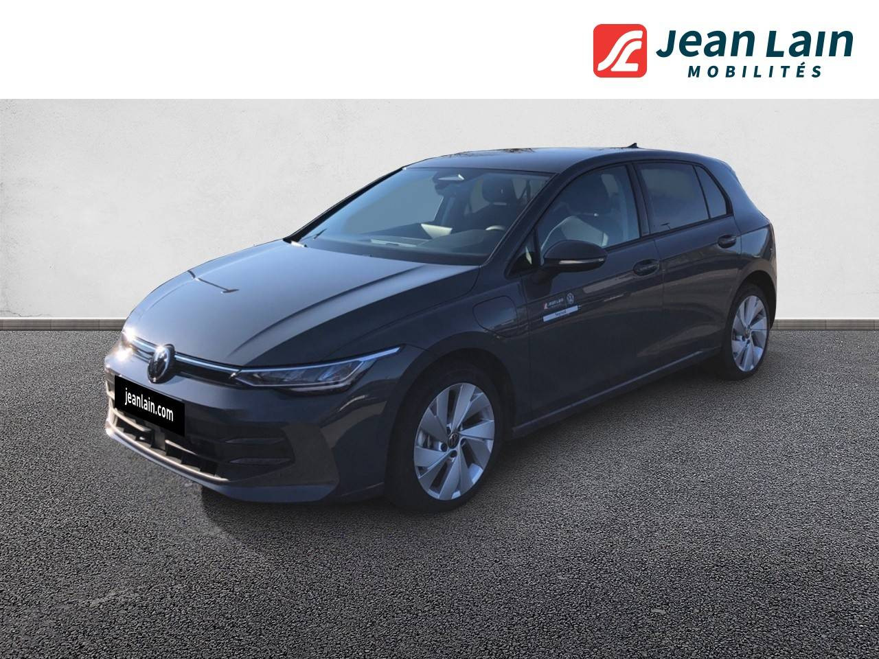 Vente en ligne VOLKSWAGEN GOLF Golf 1.5 eHybrid 204 DSG6 VW Edition de 2025 au prix de 40 870 €
