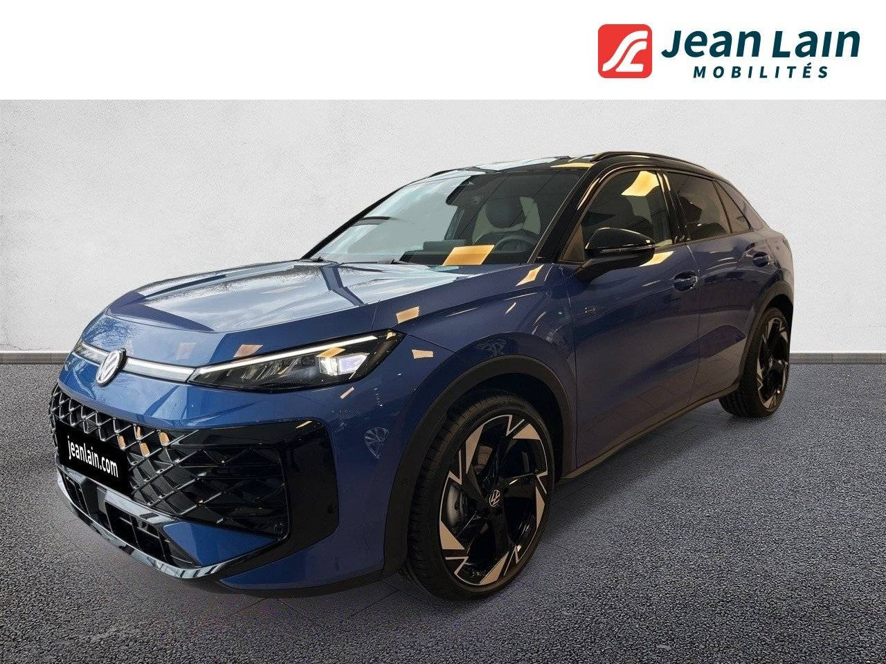 Vente en ligne VOLKSWAGEN T-ROC T-Roc 1.5 eTSI EVO2 Hybrid 150 ch DSG7 R-Line de 2025 au prix de 43 500 €