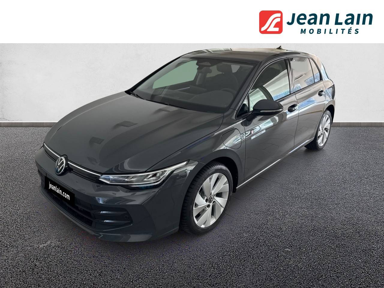 Vente en ligne VOLKSWAGEN GOLF Golf 1.5 eHybrid 204 DSG6 VW Edition de 2025 au prix de 40 375 €