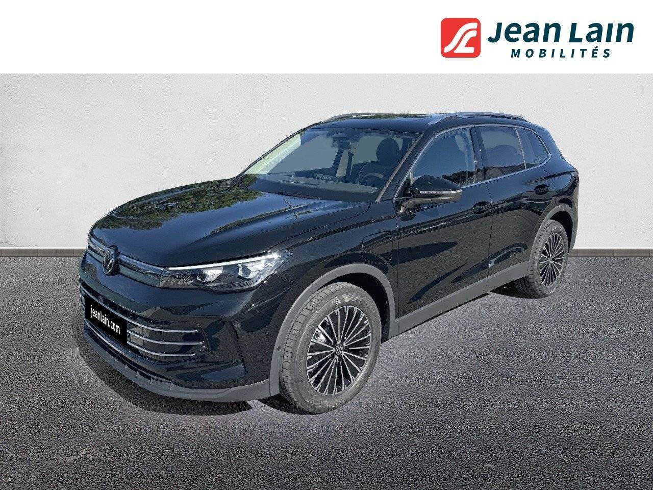 Vente en ligne VOLKSWAGEN TIGUAN Tiguan 1.5 eHybrid 204ch DSG6 Elegance de 2025 au prix de 55 155 €
