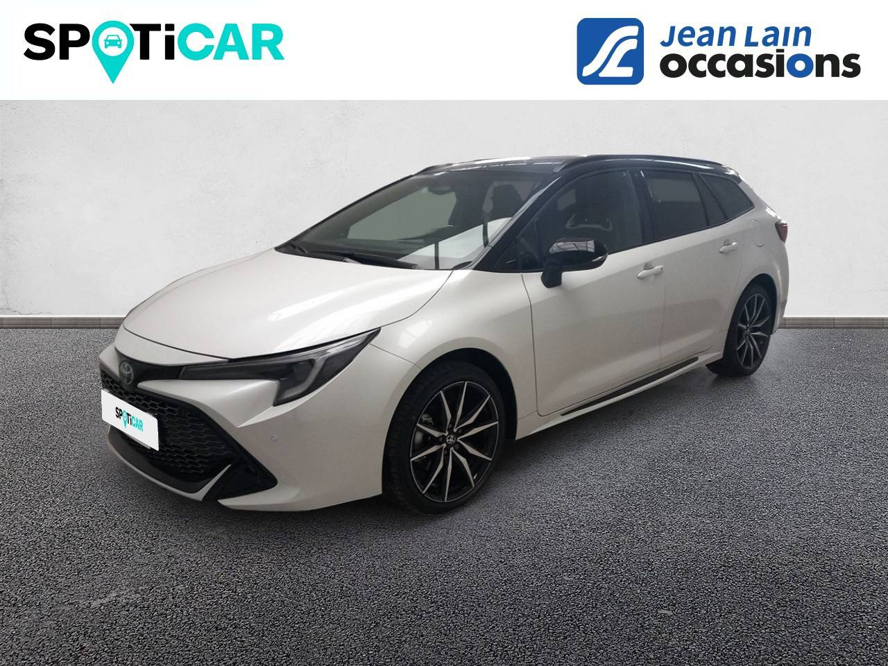 Vente en ligne TOYOTA COROLLA TOURING SPORTS HYBRIDE Corolla Touring Sports Hybride 178ch GR Sport de 2025 au prix de 34 974 €