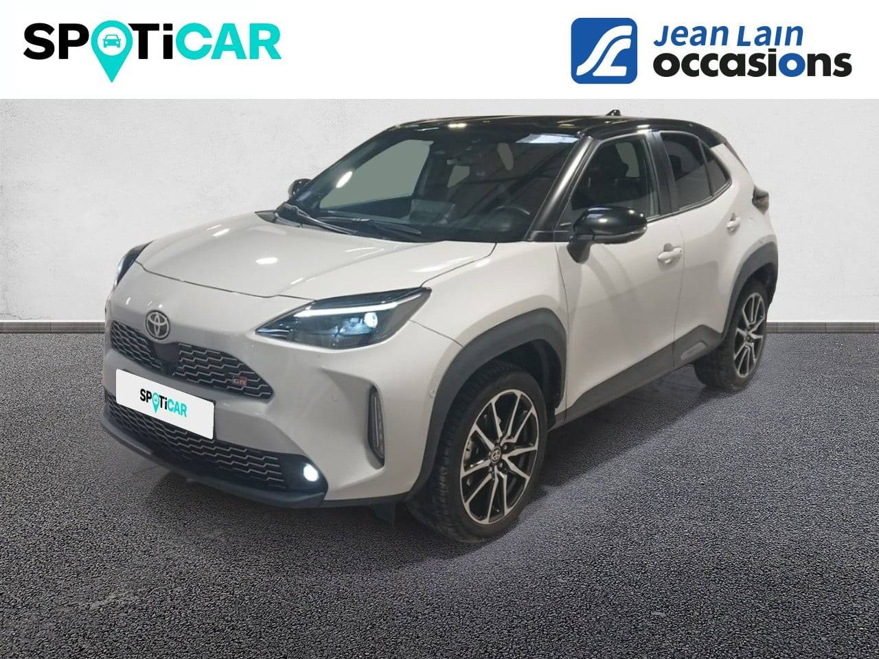 Vente en ligne TOYOTA YARIS CROSS HYBRIDE Yaris Cross Hybride 116h 2WD GR SPORT de 2023 au prix de 23 974 €