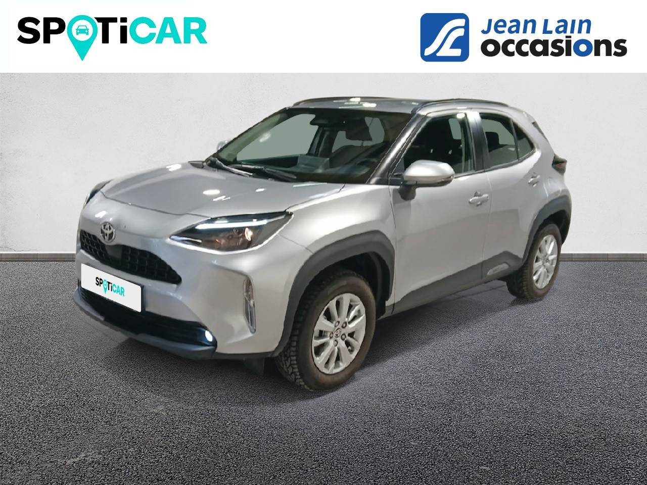 Vente en ligne TOYOTA YARIS CROSS HYBRIDE Yaris Cross Hybride 116h 2WD Dynamic Business + Programme Toyota Experience de 2025 au prix de 24 474 €