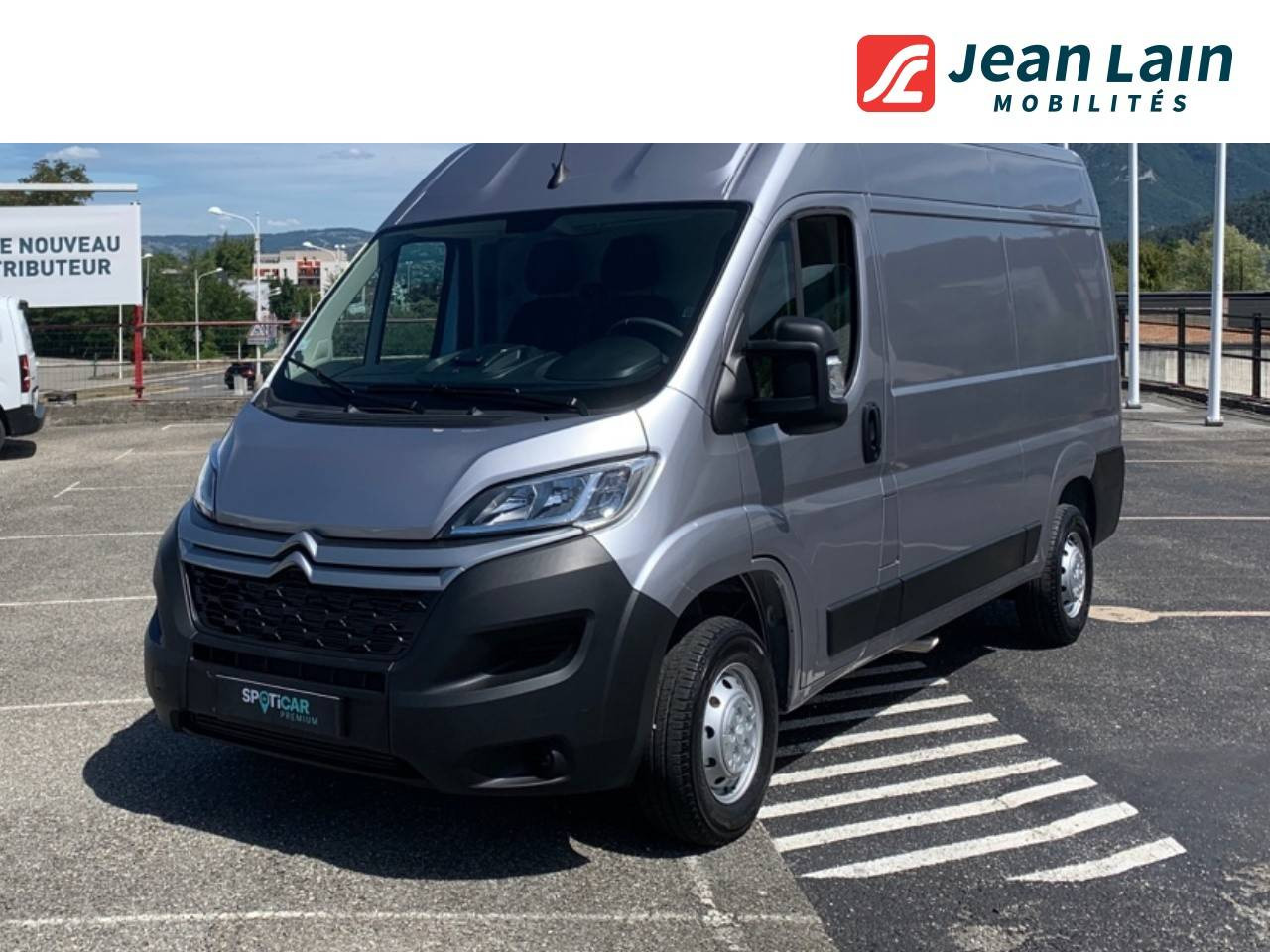 Vente en ligne CITROEN JUMPER FOURGON JUMPER TOLE 33 L2H2 BLUEHDi 140 S&S BVM6 de 2023 au prix de 29 000 €