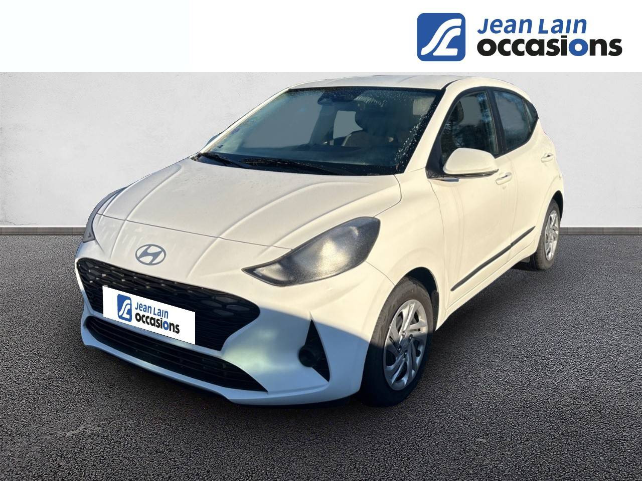 Vente en ligne HYUNDAI i10 i10 1.0 67 ECO Intuitive de 2024 au prix de 13 690 €