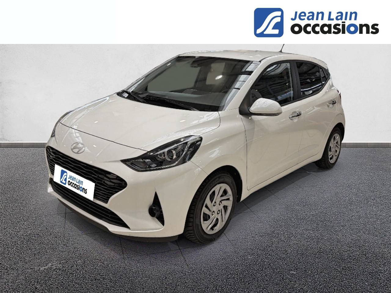 Vente en ligne HYUNDAI i10 i10 1.0 63 BVR Creative de 2024 au prix de 17 690 €