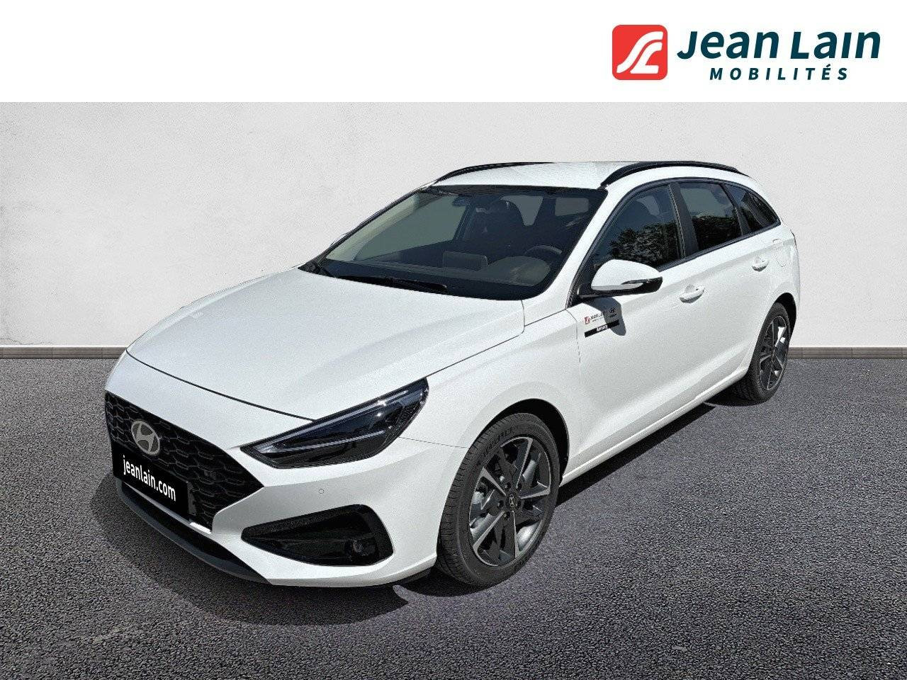 Vente en ligne HYUNDAI i30 SW i30 SW FL2 1.0 T-GDI 100 DCT Creative de 2024 au prix de 25 638 €