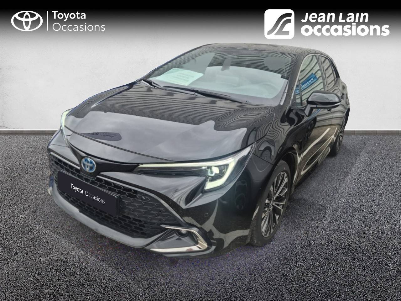 Vente en ligne TOYOTA COROLLA HYBRIDE Corolla Hybride 140ch Design de 2024 au prix de 26 390 €