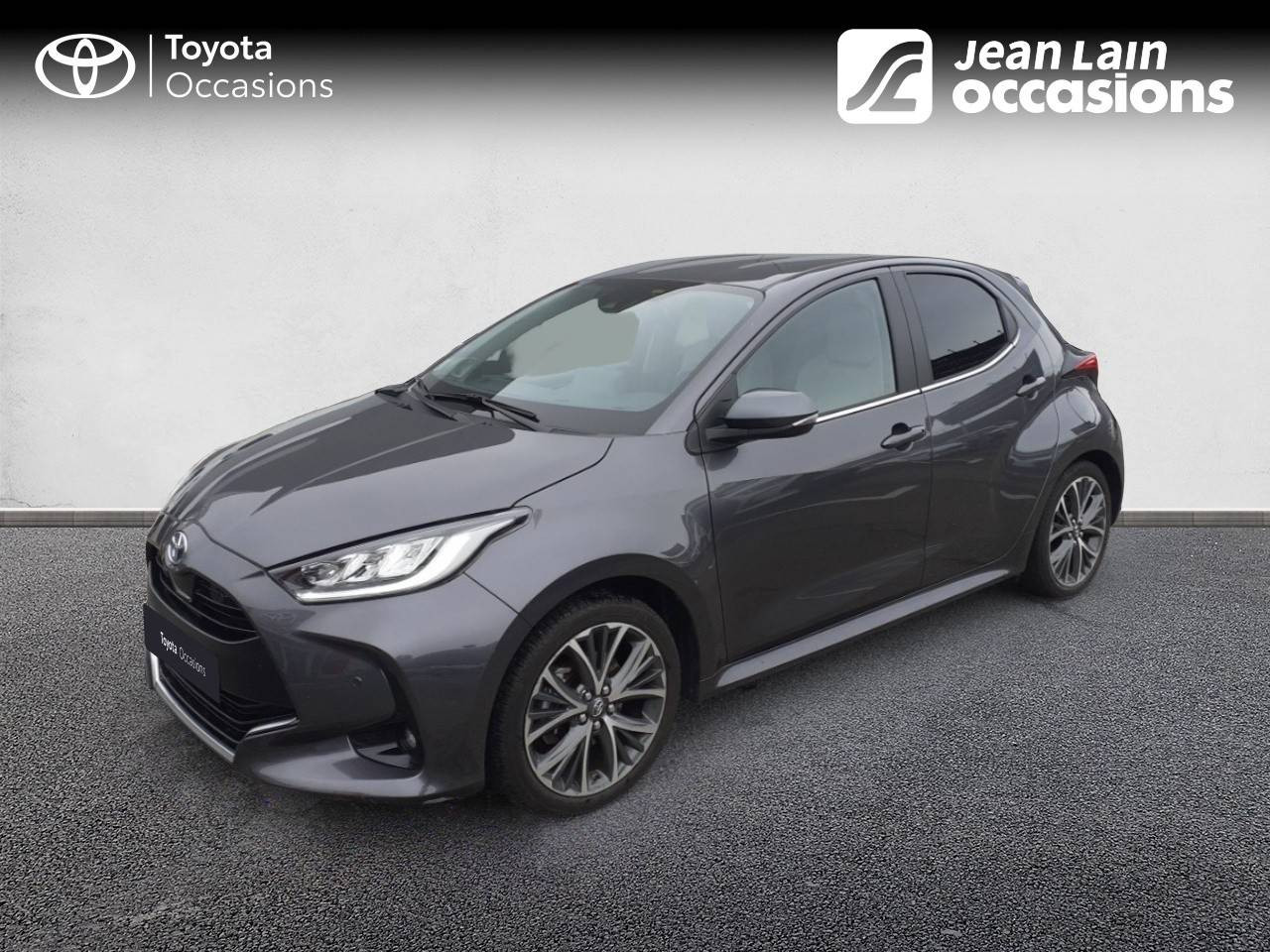 Vente en ligne TOYOTA YARIS HYBRIDE MY22 Yaris Hybride 116h Iconic de 2023 au prix de 22 490 €